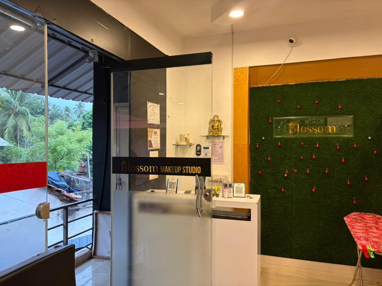 Professional Makeup Studio